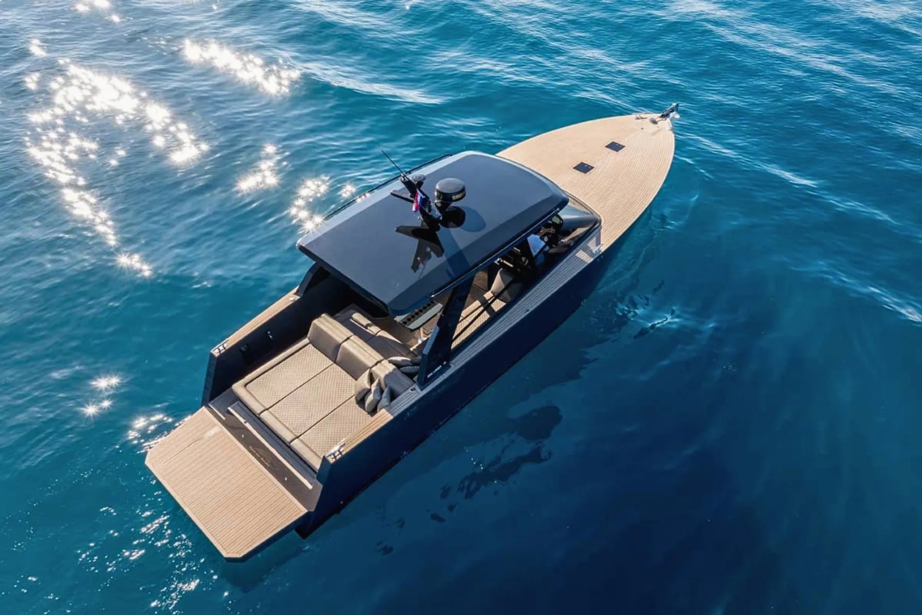 Colnago yachting luxury